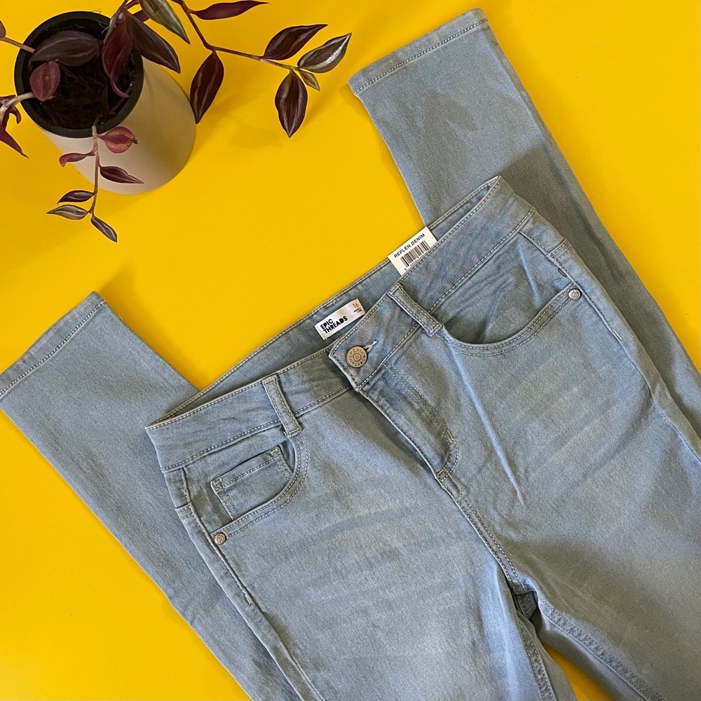 NEW Jeans for girls. Skinny. Size 16